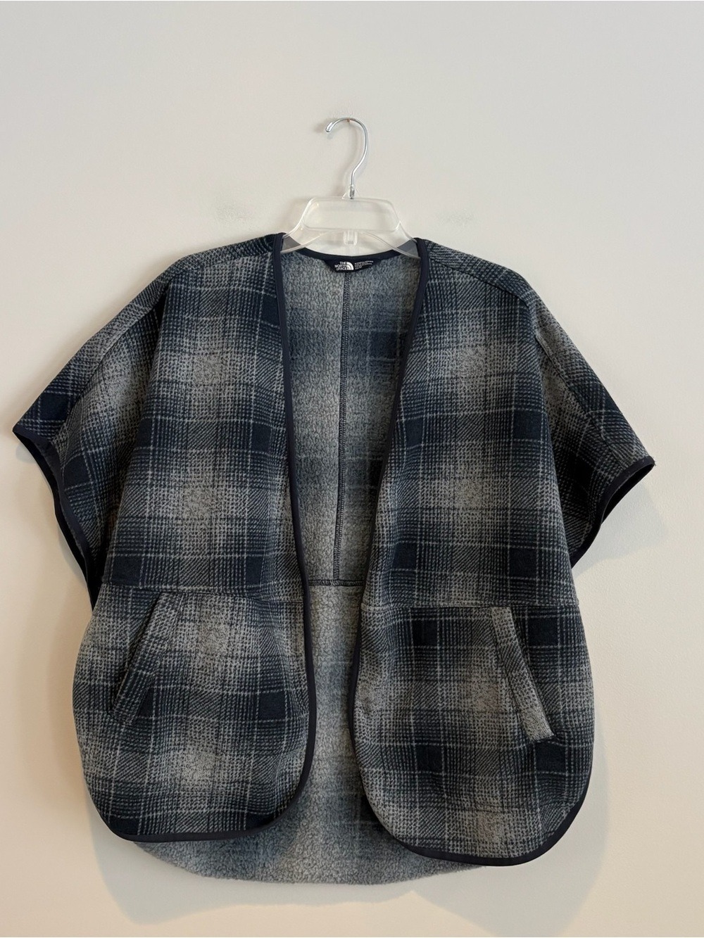 The North Face Gray Plaid Open-Front Sweater Size XS